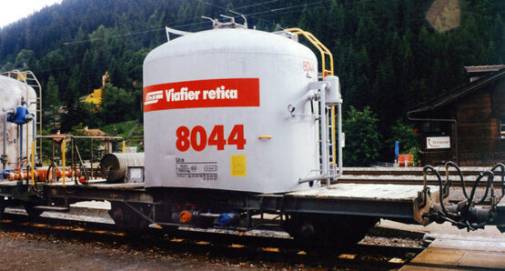 RhB Uce 8044 Zementsilowagen